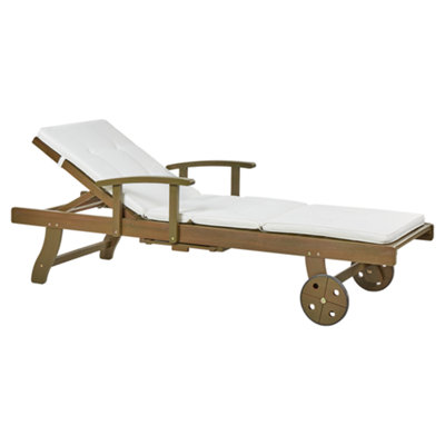 Acacia Wood Reclining Sun Lounger with Off-White Cushion AMANTEA