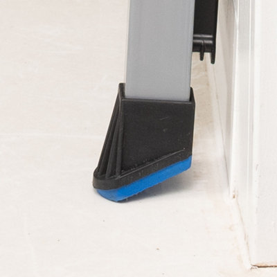 Addis 2 Step Folding Ladder - 520012B&Q