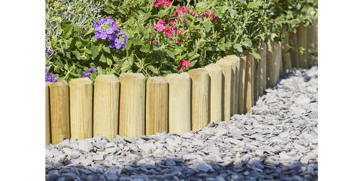 10 garden edging ideas at B&Q