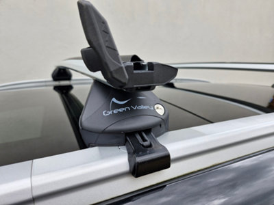 Aerodynamic Roof Rack Rail Wing Bars in Silver - 6