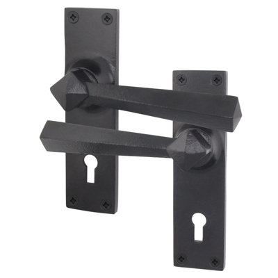 AFIT Black Iron Door Handles for Key Lock - 1 Pair of Black Antique Internal Lock Lever Handles - Tudor Range