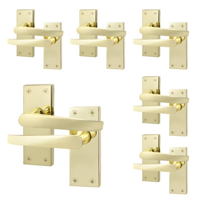 AFIT Polished Brass Internal Door Handles on Backplate - Pack 6 - Straight Pattern