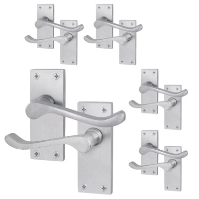 AFIT Satin Chrome Traditional Victorian Scroll Internal Door Handles on Backplate - Pack 5 - Lever Latch