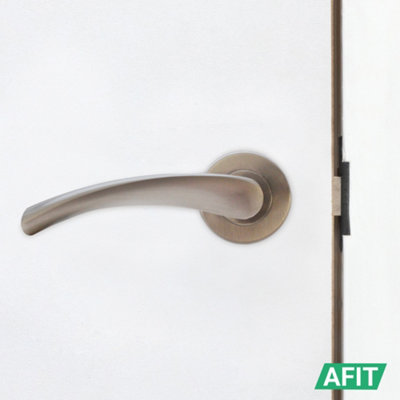 AFIT Satin Door Handles Round Rose with Latch, 1 Pair of Satin Nickel Internal Handles, Latch (64mm) - Novi Range