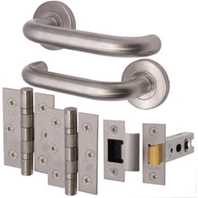 AFIT Satin Stainless Steel Return To Door Lever on Rose Handle Latch Kit - 76mm Hinges 76mm Latch