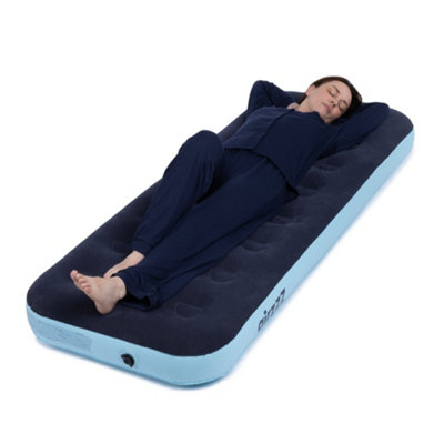 Inflatable single air outlet bed