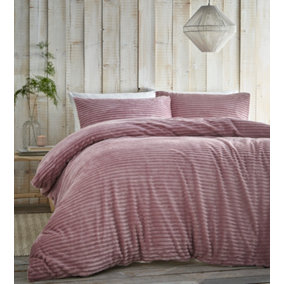 Alaska Fleece Pink King Duvet Cover and Pillowcases