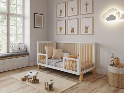 Alexander cot bed 140x70cm with barrier