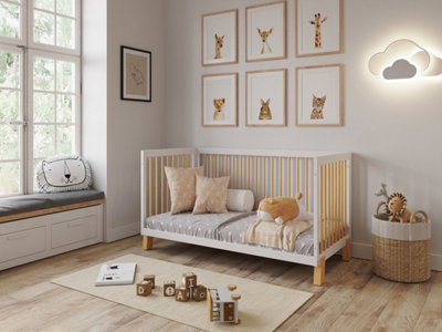 Alexander cot bed 140x70cm with barrier