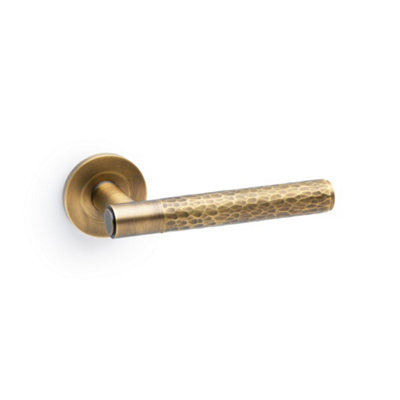 Alexander & Wilks Spitfire Hammered Lever on Round Rose - Italian Brass
