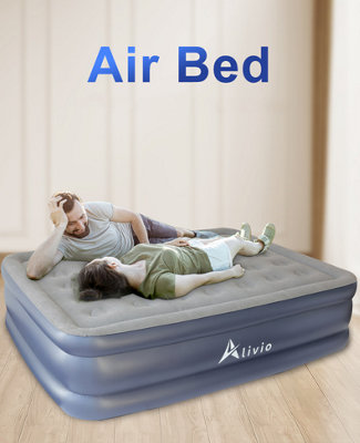 Auto inflatable outlet mattress