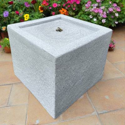 All Pond Solutions Square Water Feature with LED Lights - Solar powered - Light Grey 37x37x30cm