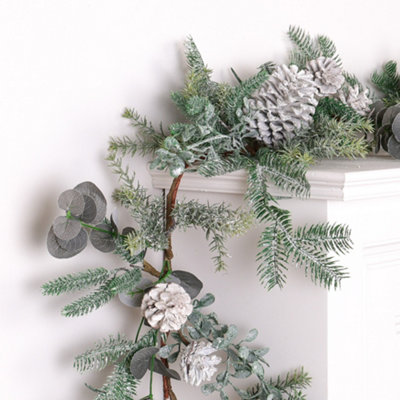 Alpine Lodge Xmas Table Decoration Christmas Garland - 150cm