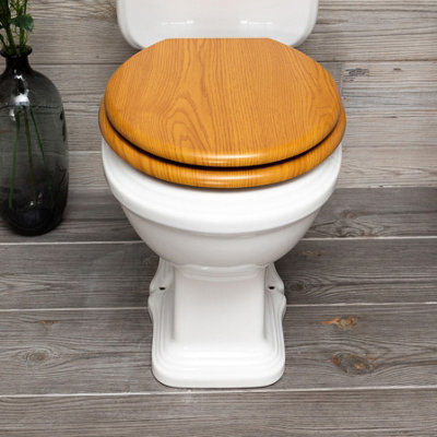 Altara Traditional Close Coupled Toilet - 5