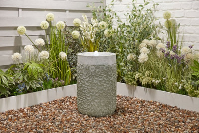 Altico Sombrera Solar Water Feature with Protective Cover