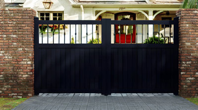 Aluminium Double Swing Gate 4000 x 1600mm Black