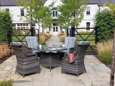 Round weave rattan online garden furniture