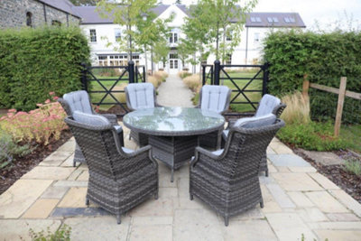 Round weave best sale rattan garden furniture