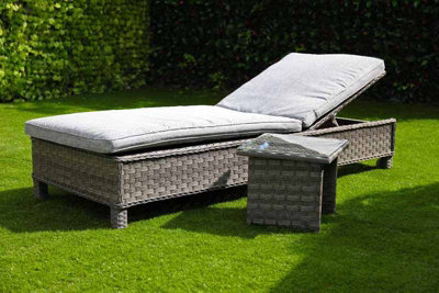 Amalfi lounger sale