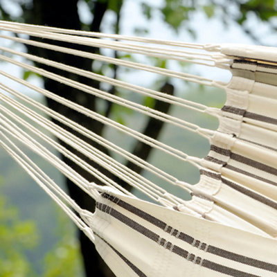 B&q garden hammocks hotsell