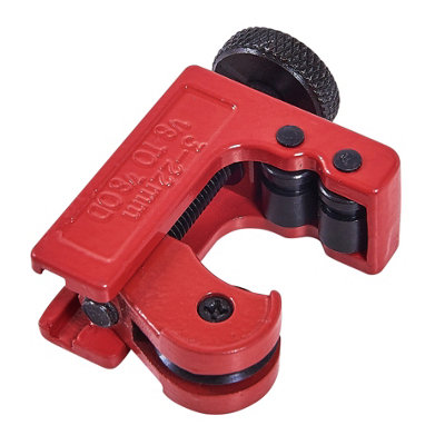 Amtech C0100 Mini Pipe Cutter with 3mm-22mm Capacity - Ideal for Cutting Copper, Brass, Aluminium, and Plastic Tubes