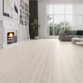 Anglo Flooring Classics Vanilla White Wood Plank Oak Effect Laminate Flooring, 8mm, 2.41m²