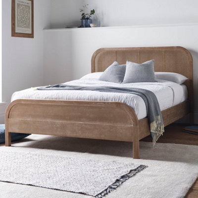 Rattan king store platform bed