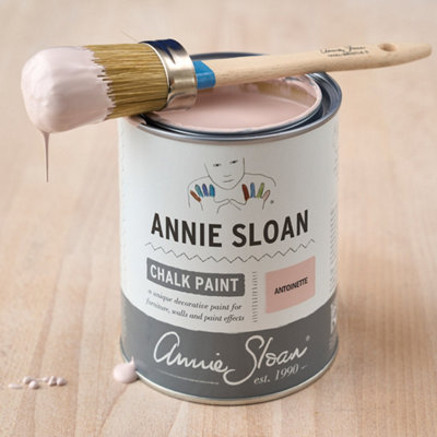 What type of brush should clearance i use for chalk paint