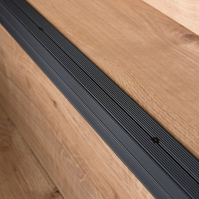 Anodised aluminium anti non slip stair edge nosing trim 900mm x 35mm x 35mm A34 black - 3