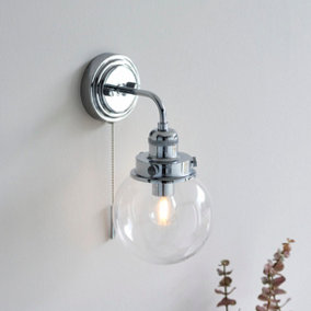 Anson Lighting Maine Bathroom Wall light finished in chrome plate