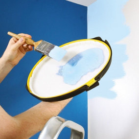 Anti-Gravity Paint Tray - Painting Palette with Washable Liner & Hand Strap - Prevents Spills, Drips, Mess or Paint Bleeding