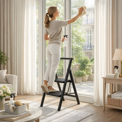 Anti-Slip 2 Step Ladder with Wide Pedals 150kg Max Capacity