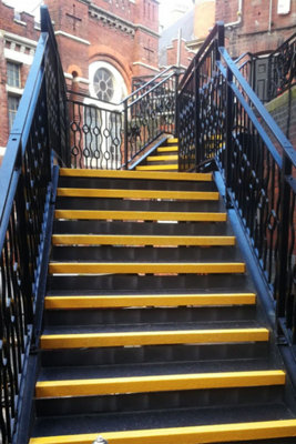 Anti-Slip GRP Stair Treads 55mm x 345mm x 1m Black/Yellow