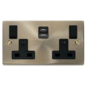 Antique Brass 2 Gang 13A Type A & C USB Twin Double Switched Plug Socket - Black Trim - SE Home
