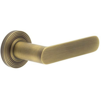 Antique Brass Reeded Rose Door Handle for Elegant Interiors - Solid Brass Interior Handle