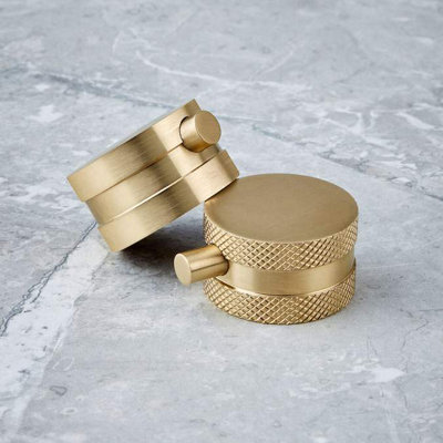 Apres Brushed Brass Round Handle - 3
