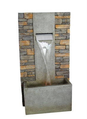 Aqua Creations Congleton Brick Effect Wall Solar Water Feature with Protective Cover