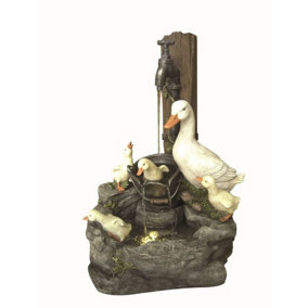 Aqua Creations Duck Family at Tap Solar Water Feature