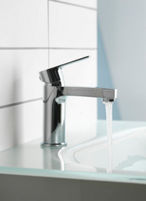 Aqualisa CT.SPT.CH Central Chrome Pillar Tap Small (Includes Click Clack Waste)