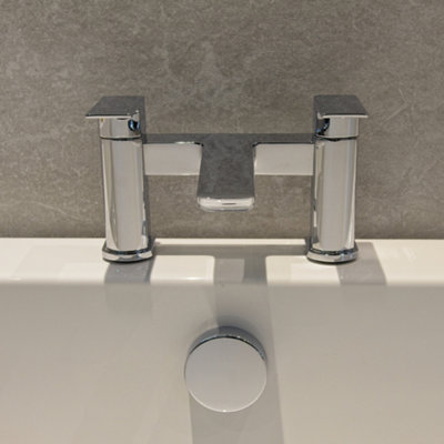 Aquarius Arc Bath Filler Mixer Tap Chrome