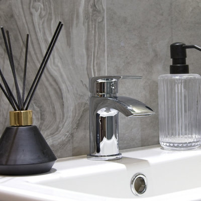 Aquarius Arc Mini Mono Basin Mixer Tap inc Waste Chrome