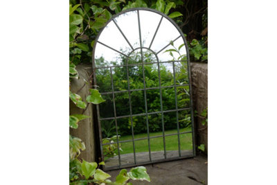 Arched Garden Mirror, 60cm/77cm, Rustic Metal Frame, Indoor/Outdoor Wall Mounted Panel, Distressed White (77CM X 49CM)