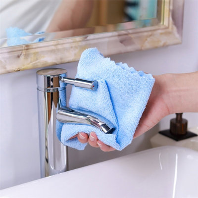 Arctic Hayes MFCROLL30 Multi-purpose Cleaning Cloth - Roll of 30 - 6
