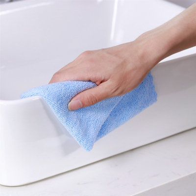 Arctic Hayes MFCROLL30 Multi-purpose Cleaning Cloth - Roll of 30 - 7