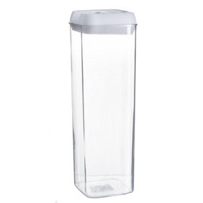 Argon Tableware - Flip Lock Plastic Food Storage Container - 1.9 Litre - White