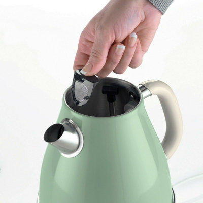 Retro sale green kettle