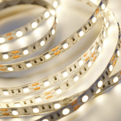 Arlec 5metre 5mtr Warm White LED Strip Light Rope Light IP65 Indoor UK Plug Mains Powered Flexible Self-Adhesive Low Voltage