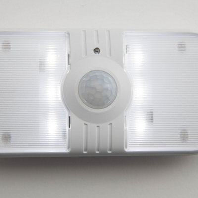 Arlec LED Cool White LED Pill Motion Light