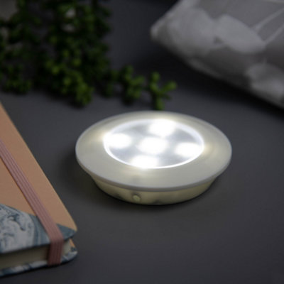 Arlec solar led fence light battery pull tab sales
