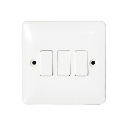 Arlec Slim Line 10A 3 Gang 2 Way White Wall Light Switch 10 Amp Screwed Slimline Profile